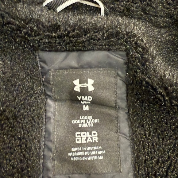 Girls under armour jacket - Picture 4 of 5